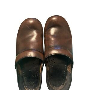 Dansko Brown Leather Walking Shoes